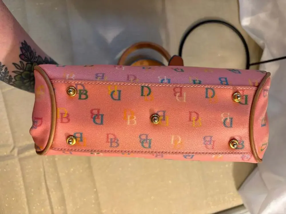 Dooney & Bourke medium satchel